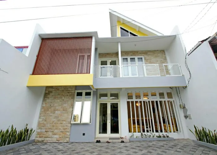 Borobudur Homestay Keluarga